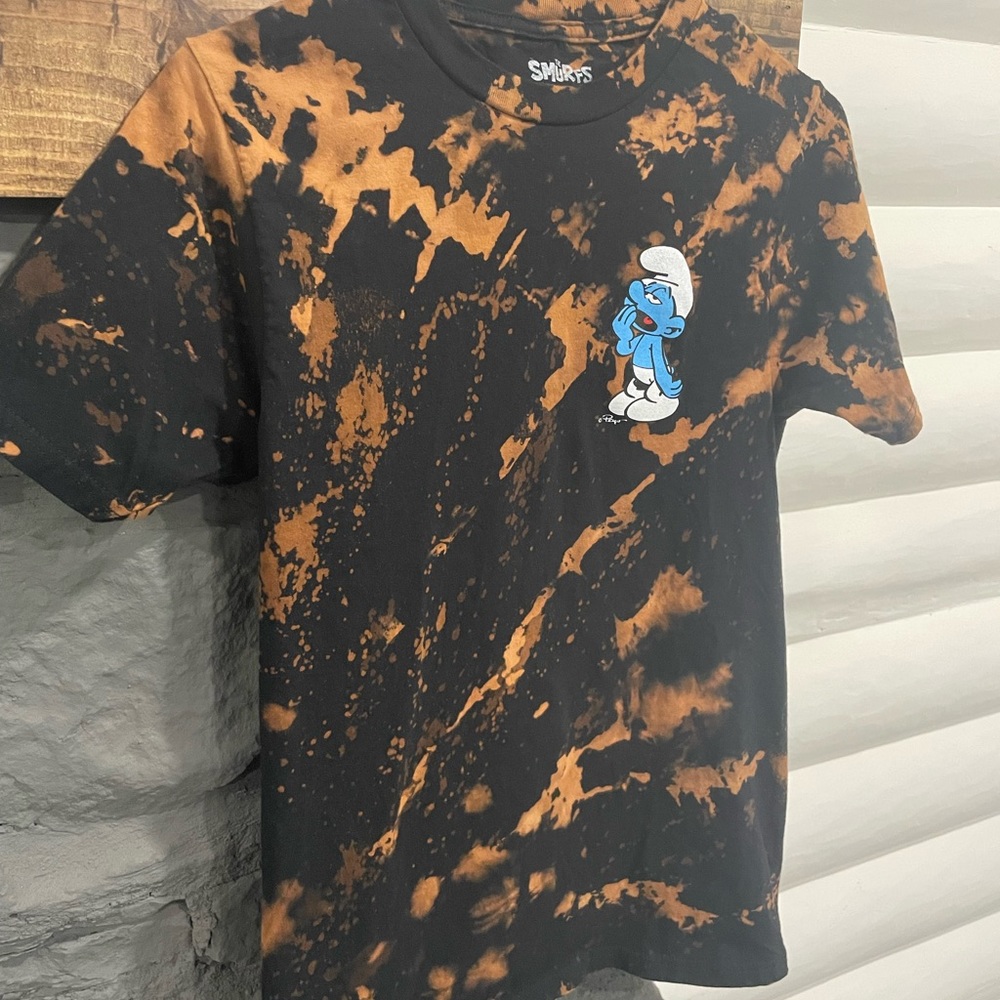 CUSTOM! Smurf’s Acid Washed Graphic Shirt
